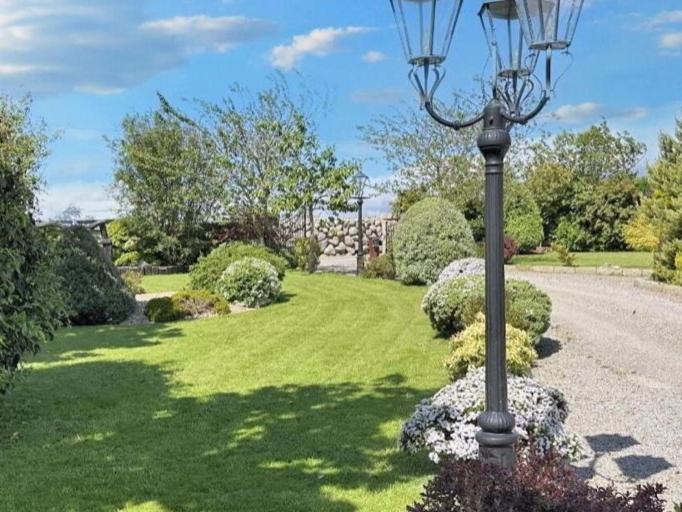 Tara House Hotel Annalong Екстериор снимка