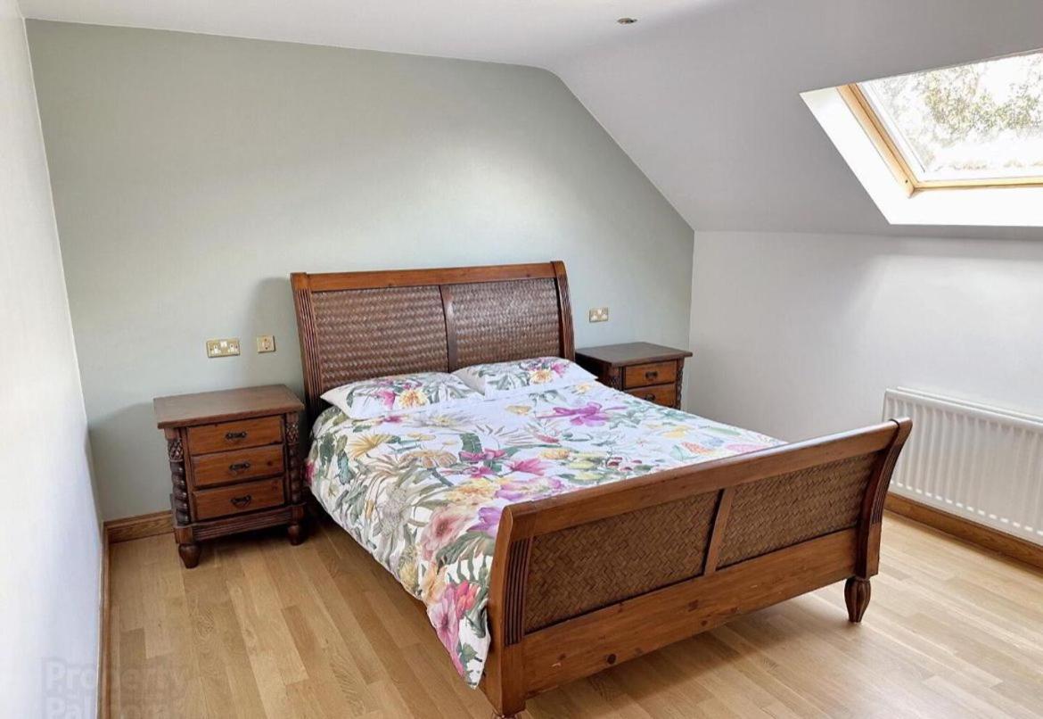 Tara House Hotel Annalong Екстериор снимка